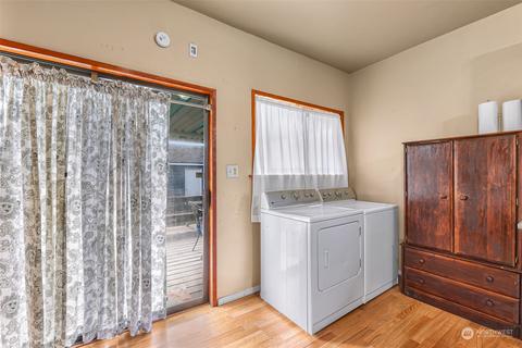 910 E 34th St, Tacoma, WA 98404 photo 20