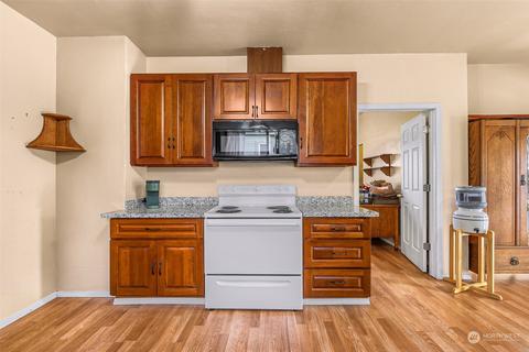910 E 34th St, Tacoma, WA 98404 photo 14
