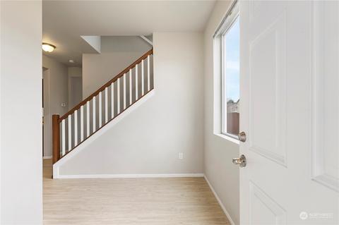 20502 81st Ave E, Spanaway, WA 98387 photo 5