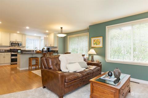 21318 Damson Rd, Bothell, WA 98021 photo 16