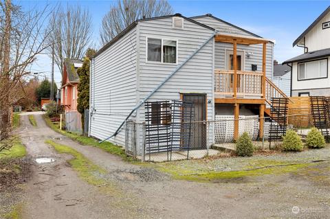 408 30th Ave E, Seattle, WA 98112