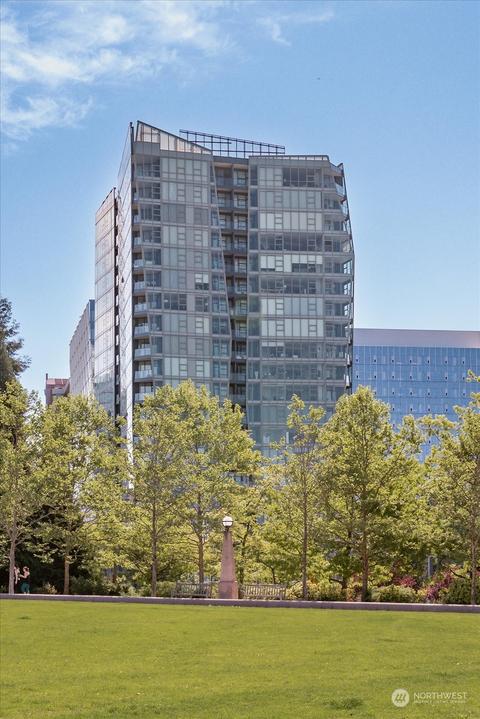 188 Bellevue Way NE #1603, Bellevue, WA 98004