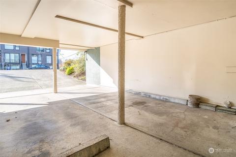 75 E Lynn St #301, Seattle, WA 98103 photo 23