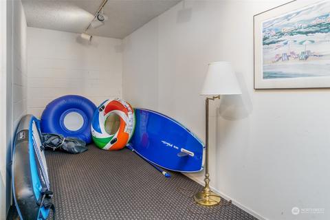 75 E Lynn St #301, Seattle, WA 98103 photo 22
