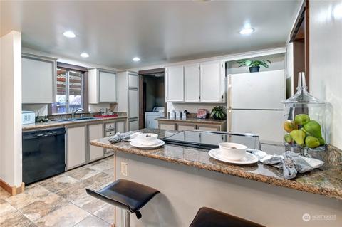 21624 8th Pl W, Bothell, WA 98021 photo 9