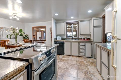 21624 8th Pl W, Bothell, WA 98021 photo 12