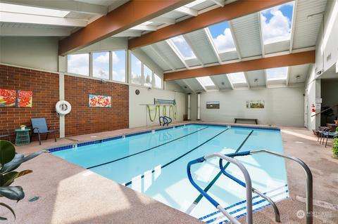 17306 Woodcrest Dr NE, Bothell, WA 98011 photo 26