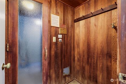 17306 Woodcrest Dr NE, Bothell, WA 98011 photo 27