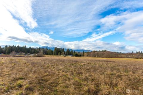 9992 Hulse Rd, Port Angeles, WA 98362