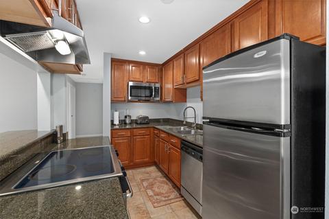 20328 Bothell Everett Hwy #B302, Bothell, WA 98012 photo 5