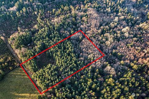 45 Whiteman Rd SW, Lakebay, WA 98349