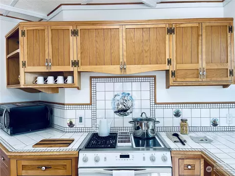 36808 Stackpole Rd, Oysterville, WA 98641 photo 13