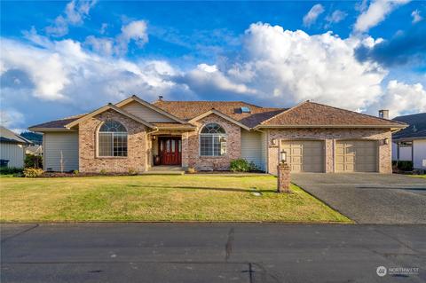 15025 145th Avenue Ct E, Orting, WA 98360