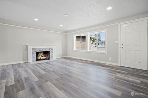 221 Madison St, Everett, WA 98203 photo 8