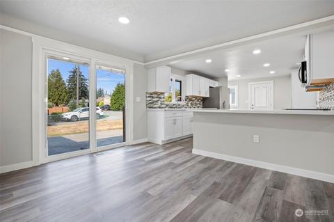 221 Madison St, Everett, WA 98203 photo 9