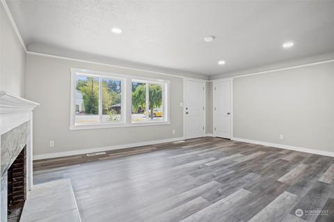 221 Madison St, Everett, WA 98203 photo 6