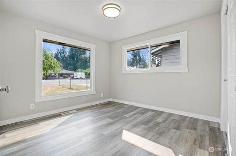 221 Madison St, Everett, WA 98203 photo 30