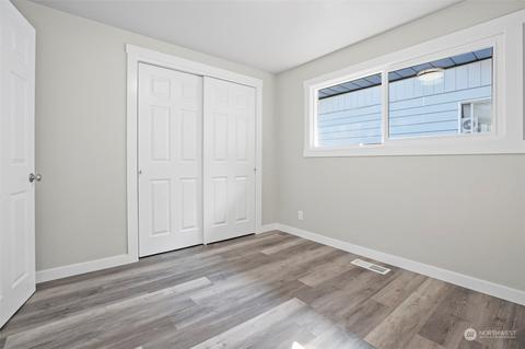 221 Madison St, Everett, WA 98203 photo 28