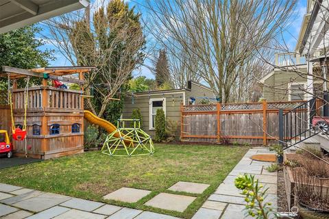 723 16th Ave E, Seattle, WA 98112 photo 40