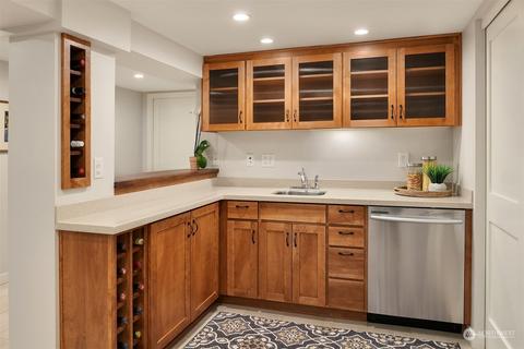 723 16th Ave E, Seattle, WA 98112 photo 33