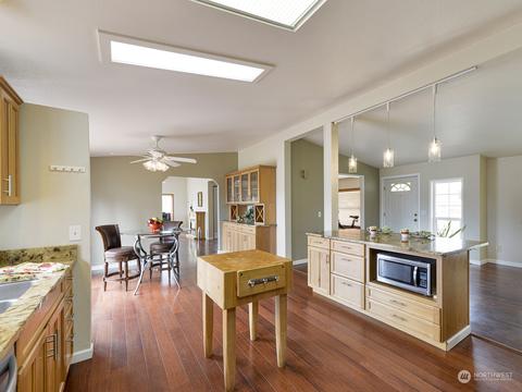 27510 30th Ave E, Spanaway, WA 98387 photo 9