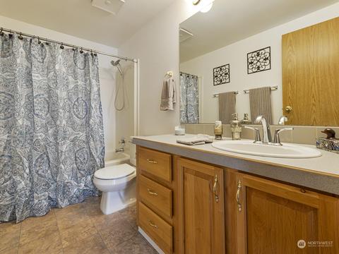 27510 30th Ave E, Spanaway, WA 98387 photo 17