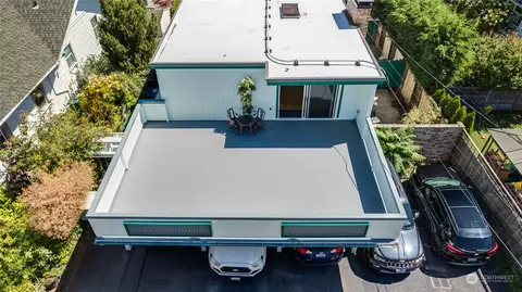 4710 Evanston Ave N, Seattle, WA 98103