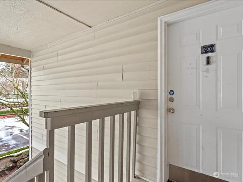 1009 112th St SE #E203, Everett, WA 98208 photo 22