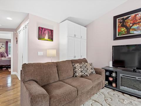 1009 112th St SE #E203, Everett, WA 98208 photo 4