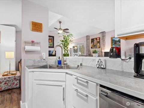 1009 112th St SE #E203, Everett, WA 98208 photo 11