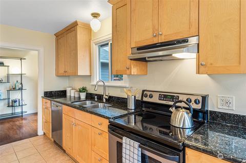 311 N Cabot Rd, Everett, WA 98203 photo 16