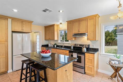 311 N Cabot Rd, Everett, WA 98203 photo 11