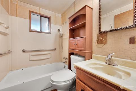 8513 Xavier Way, Everett, WA 98208 photo 11