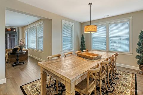 43 242nd St SE, Bothell, WA 98021 photo 4