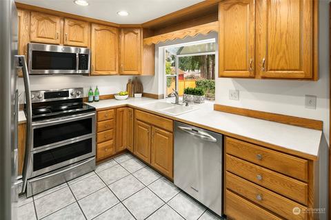102 217th Pl SW, Bothell, WA 98021 photo 16