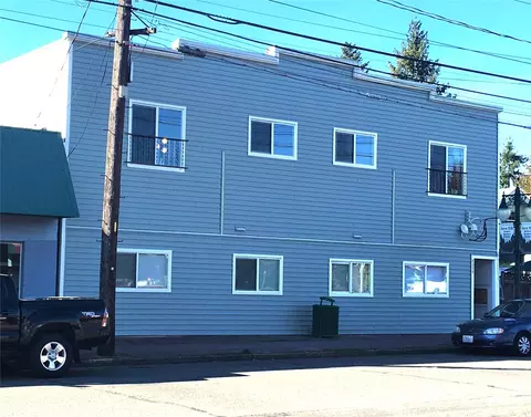 8322 S Park Ave, Tacoma, WA 98408