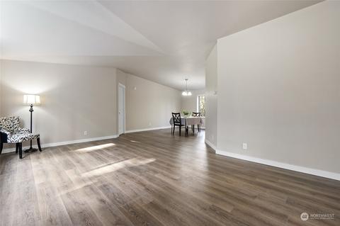 19705 199th St E, Orting, WA 98360 photo 4