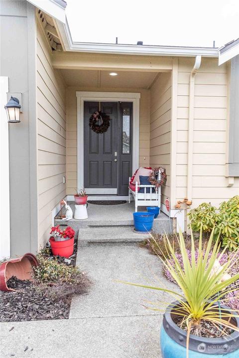 105 Walnut Ave SW, Orting, WA 98360 photo 2