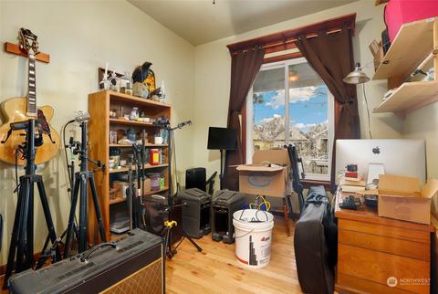 1916 Rockefeller Ave, Everett, WA 98201 photo 14