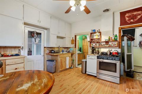 1916 Rockefeller Ave, Everett, WA 98201 photo 10