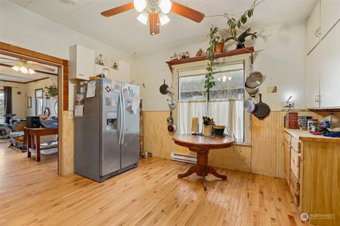 1916 Rockefeller Ave, Everett, WA 98201 photo 7