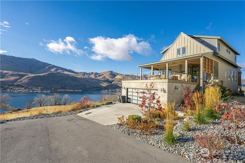 132 Goldfinch Ln, Chelan, WA 98816
