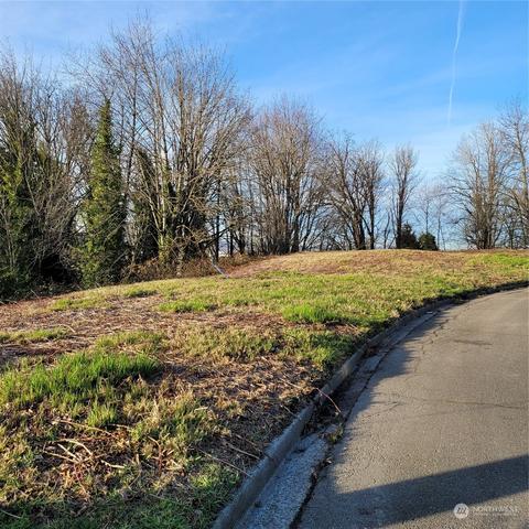 829 Hazel Ave N, Kent, WA 98031