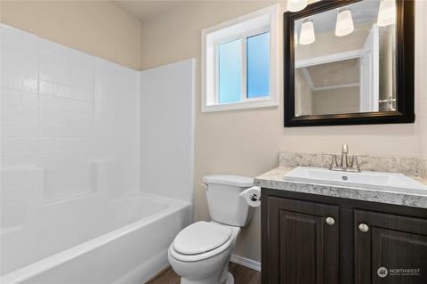 4701 Devonshire Rd, Anacortes, WA 98221 photo 13