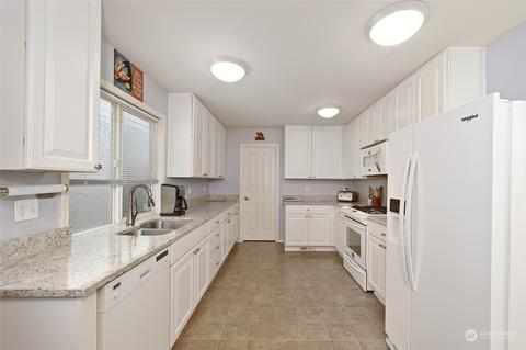 2420 118th Pl SE, Everett, WA 98208 photo 10