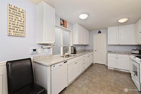2420 118th Pl SE, Everett, WA 98208 photo 9