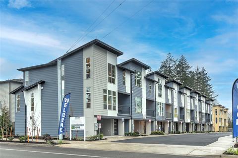 13710 Ash Way #B5, Everett, WA 98204 photo 1