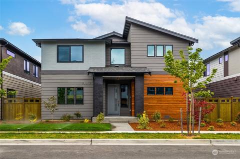 33370 Holly Ave SE, Black Diamond, WA 98010