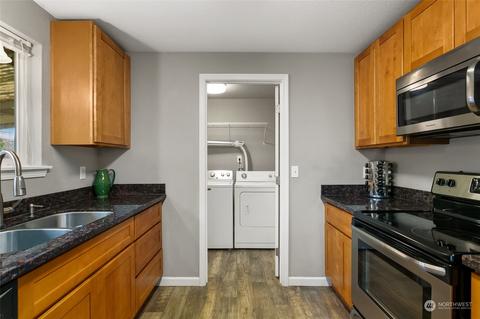 404 Train St SE, Orting, WA 98360 photo 10