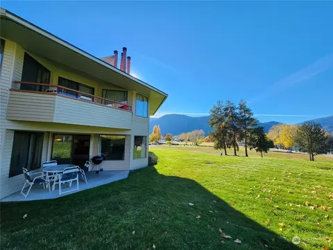 1 Lodge 601-o, Manson, WA 98831